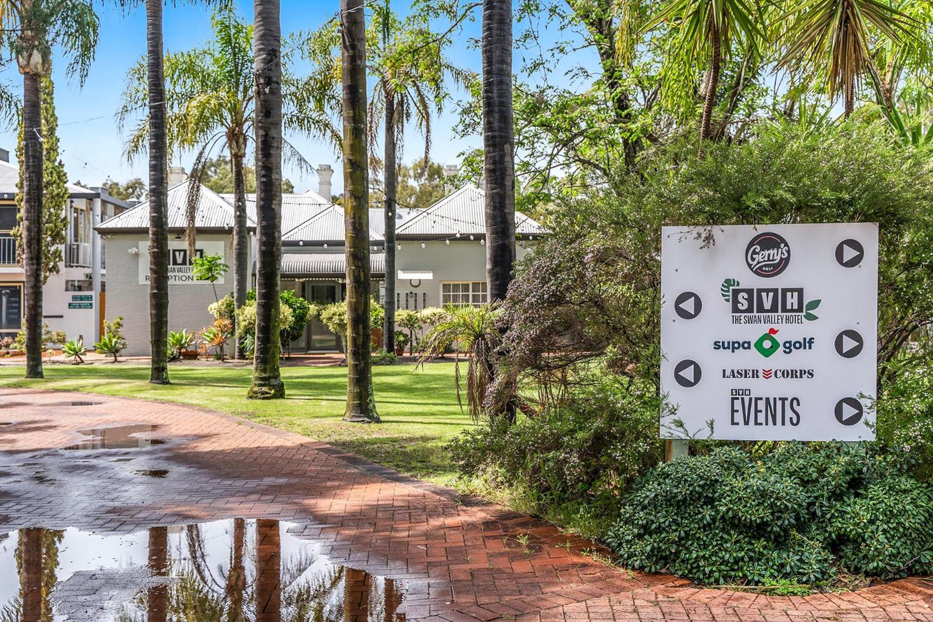 The Swan Valley Hotel Henley Brook Buitenkant foto